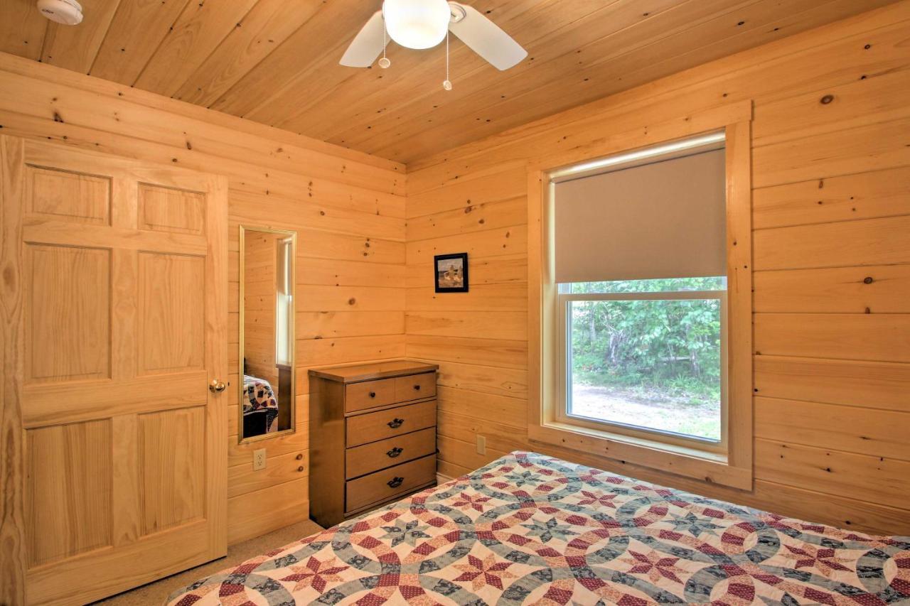 Family Cabin With Beach Access On Panther Pond Raymond Extérieur photo