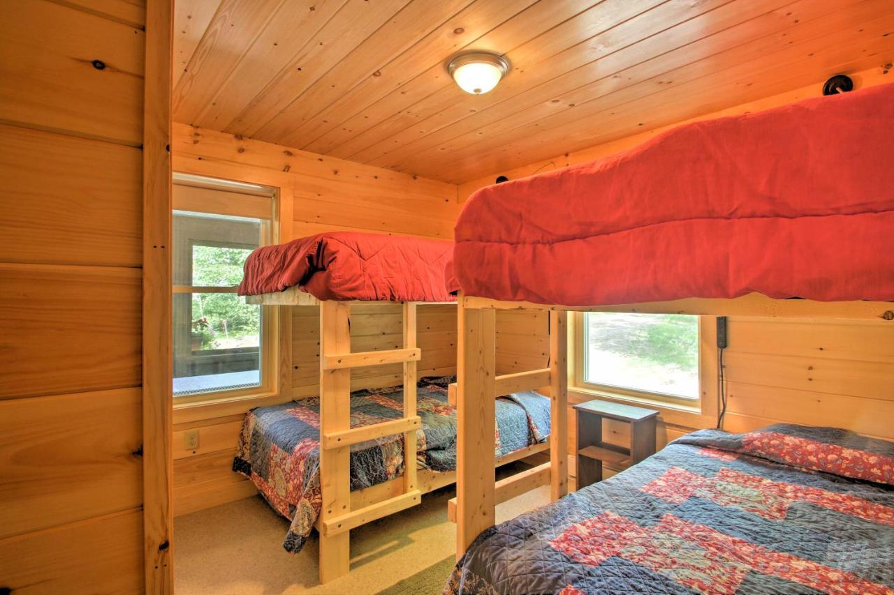 Family Cabin With Beach Access On Panther Pond Raymond Extérieur photo
